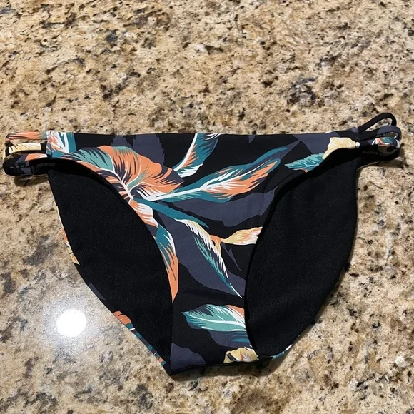 Roxy Black Floral Bikini Bottom S - Picture 3 of 6